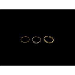 18ct gold wedding band, 22ct gold band, 9ct gold stone set ring, 9ct gold St Christopher, two silver brooches and one other brooch