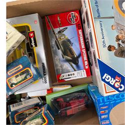 Collection of diecast model vehicles, including Corgi 50th Anniversary Battle of Britain, Bburago Formula 3000, Bburago Diamonds Mercedes Benz SSKL, etc all boxed