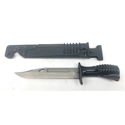  Modern British Army SA80 bayonet with 18cm blade, the multipurpose scabbard incorporating folding saw blade L34cm overall  