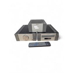 Triple X power supply unit, X-Ray V8 Upsampling 24-bit CD player and an X-T100 tube integr...