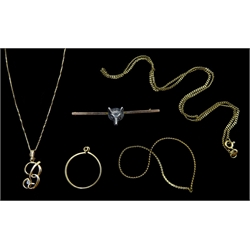  Gold diamond set 'B' pendant necklace, fox bar brooch stamped 9ct, half sovereign mount, necklace and link, all 9ct hallmarked or tested   