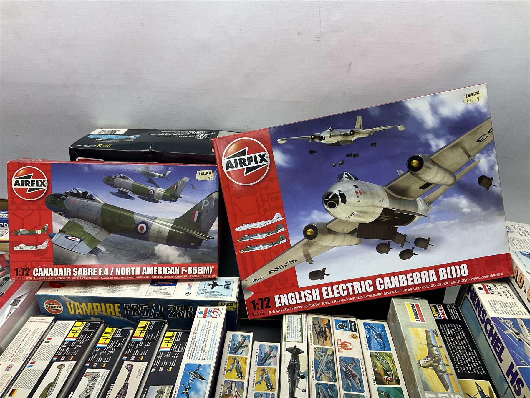 Twenty-eight model aircraft construction kits by Airfix (6) including Jet Engine; Hasagawa (5); LS (2); Italeri (2); Revell (2); ESCI (3); Heller (4); AMT ERTL, Matchbox, Lindberg and Hales; all boxed (28)