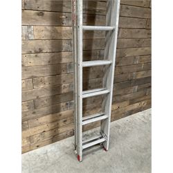 Clima pair extending aluminium ladders - 3.1m closed, 5.6m extended 