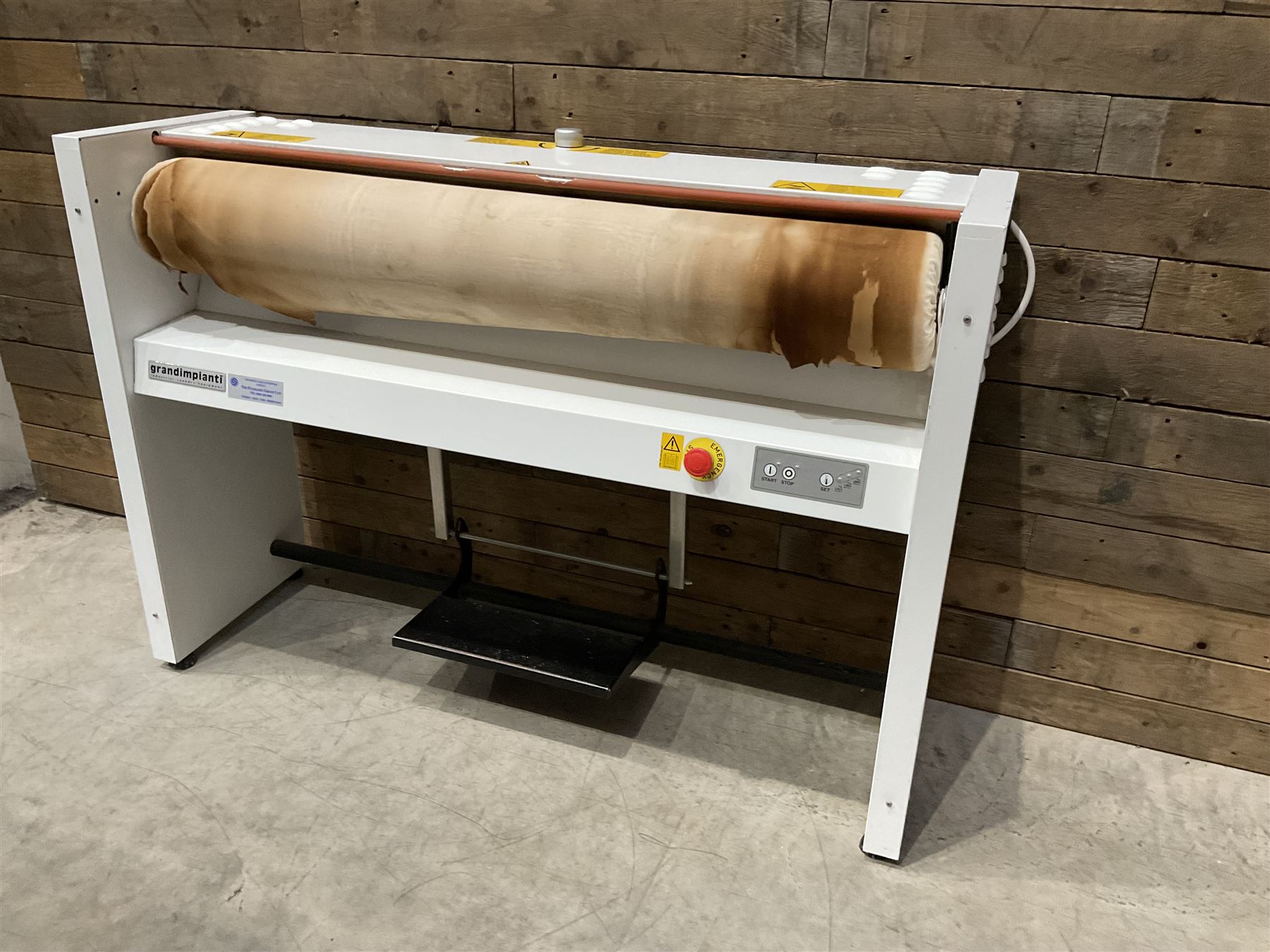 Grandimpianti S120/18EM commercial rotary iron