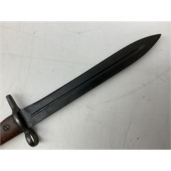 Swiss Model 1957 SIG rifle bayonet by Wenger with 23.5cm steel blade numbered 350857; in plastic scabbard with leather frog stamped GSCH 85 L38cm overall; and Egyptian Hakim rifle bayonet with the same script number to the grip and steel scabbard (2)