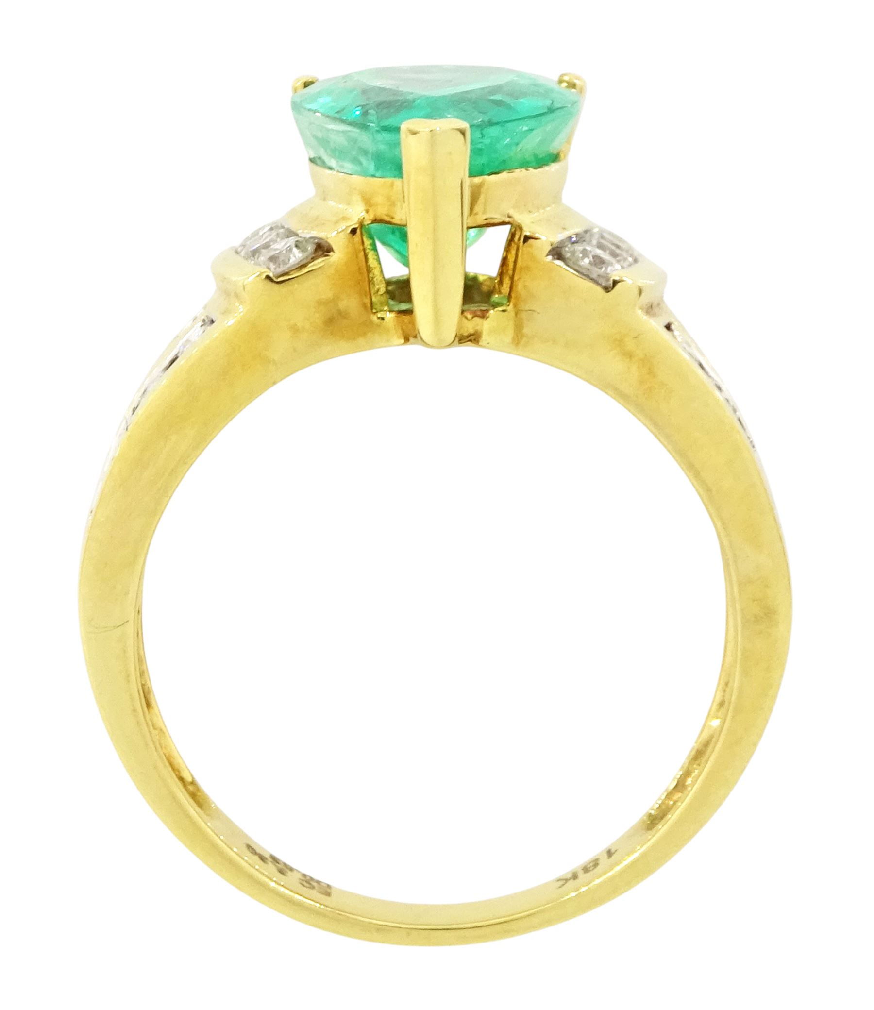 18ct gold Colombian emerald and diamond ring by Iliana, single pear cut emerald of approx 3.25 carat, with three round brilliant cut diamonds set either side and diamond set shoulders, hallmarked, total diamond weight 0.53 carat
