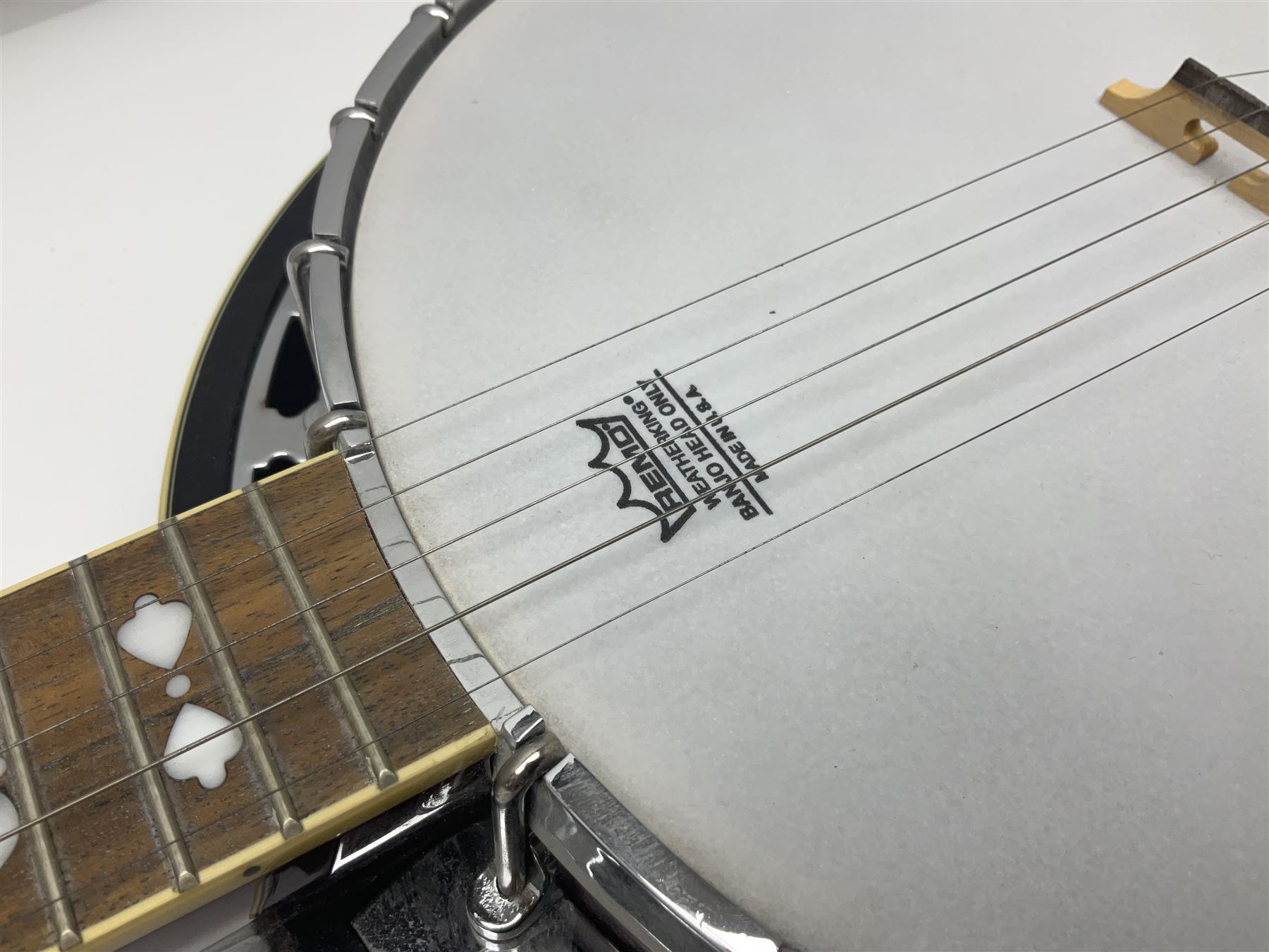 Tonewood mahogany 5-string banjo with 5th string capo L99cm