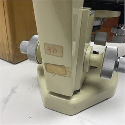 20th century W. Watson & Sons Bactil-60 binocular microscope no 143202, in original box, together with W. Watson & Sons microscope no 82904 in original box 