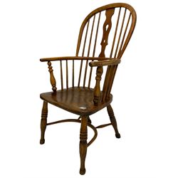 19th century elm Windsor armchair, crinoline stretcher