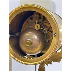 French - Late 19th century 8-day white marble and gilt metal portico clock garniture, the clock surmounted by an urn and raised on a pair of cylindrical pillars above a rectangular plinth base, white enamel dial with Arabic numerals and floral garlands, twin train countwheel striking movement, striking the hours and half hours on a bell, with a sunburst pendulum and gilt Louis XVI hands, garniture with matching twin light candelabra. With Key.   Candelabra H 30cm.