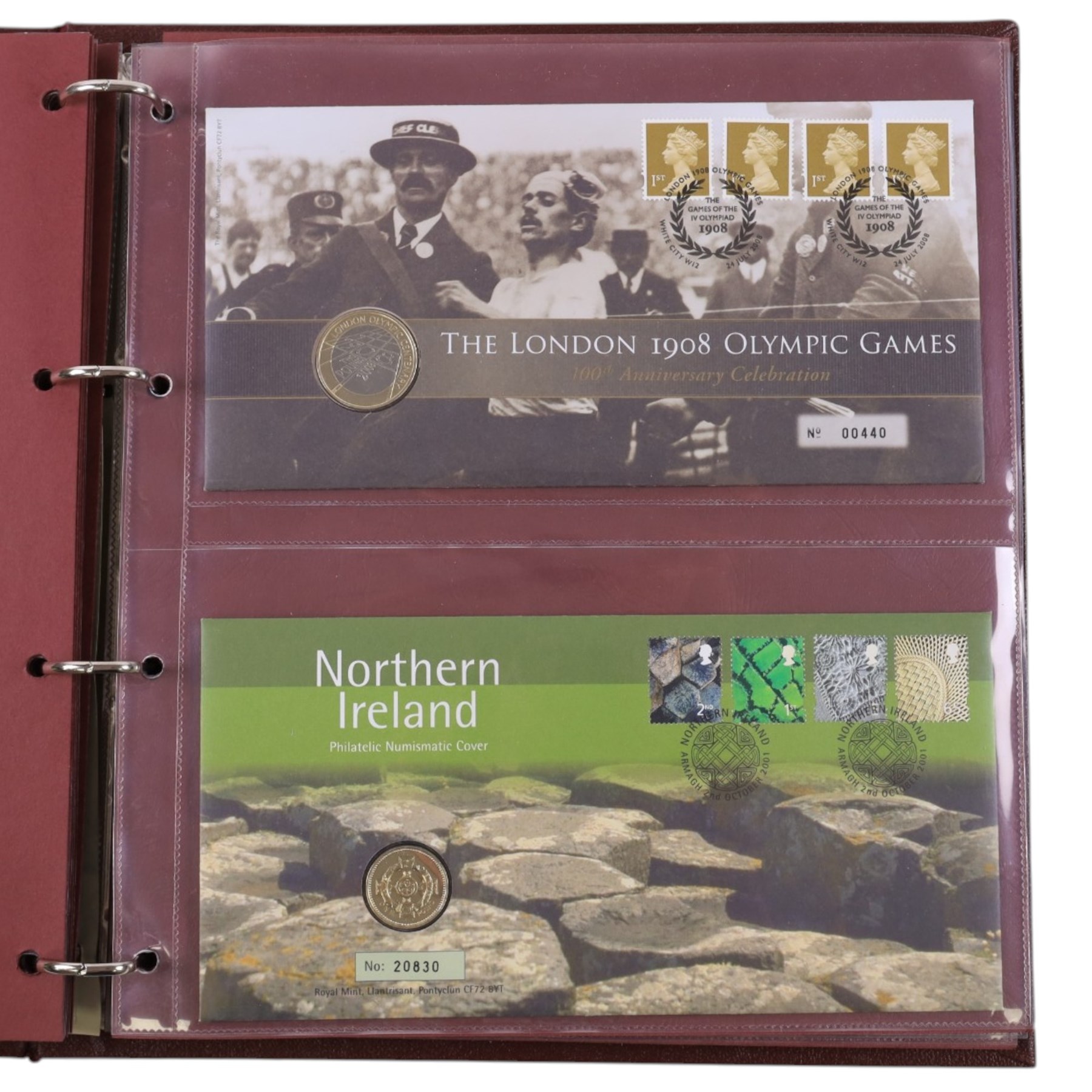 Coin and medallic covers, including 1984 first day issue Scottish one pound coin, 1999 Rugby World Cup with two pound coin, other one pound and two pound coin covers, various Royalty commemorative coin covers etc and various commemorative stamp, housed in five folders