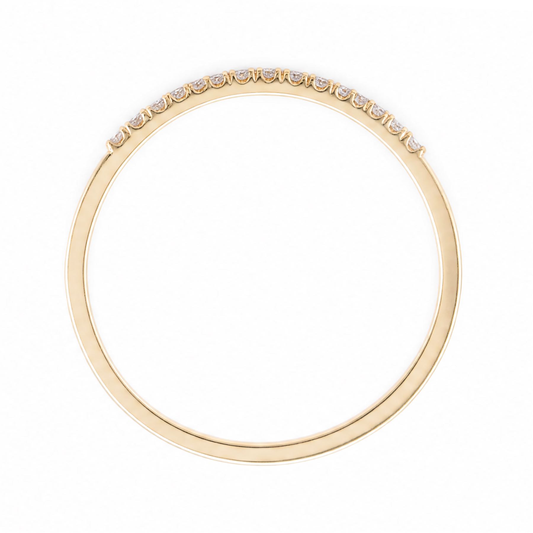 18ct gold diamond half eternity ring, set with sixteen round brilliant cut diamonds, stamped 750, total diamond weight approx 0.20 carat