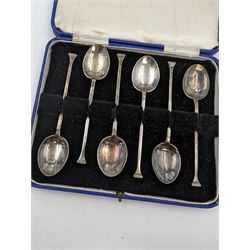 Cased set of six 1920s silver teaspoons, hallmarked