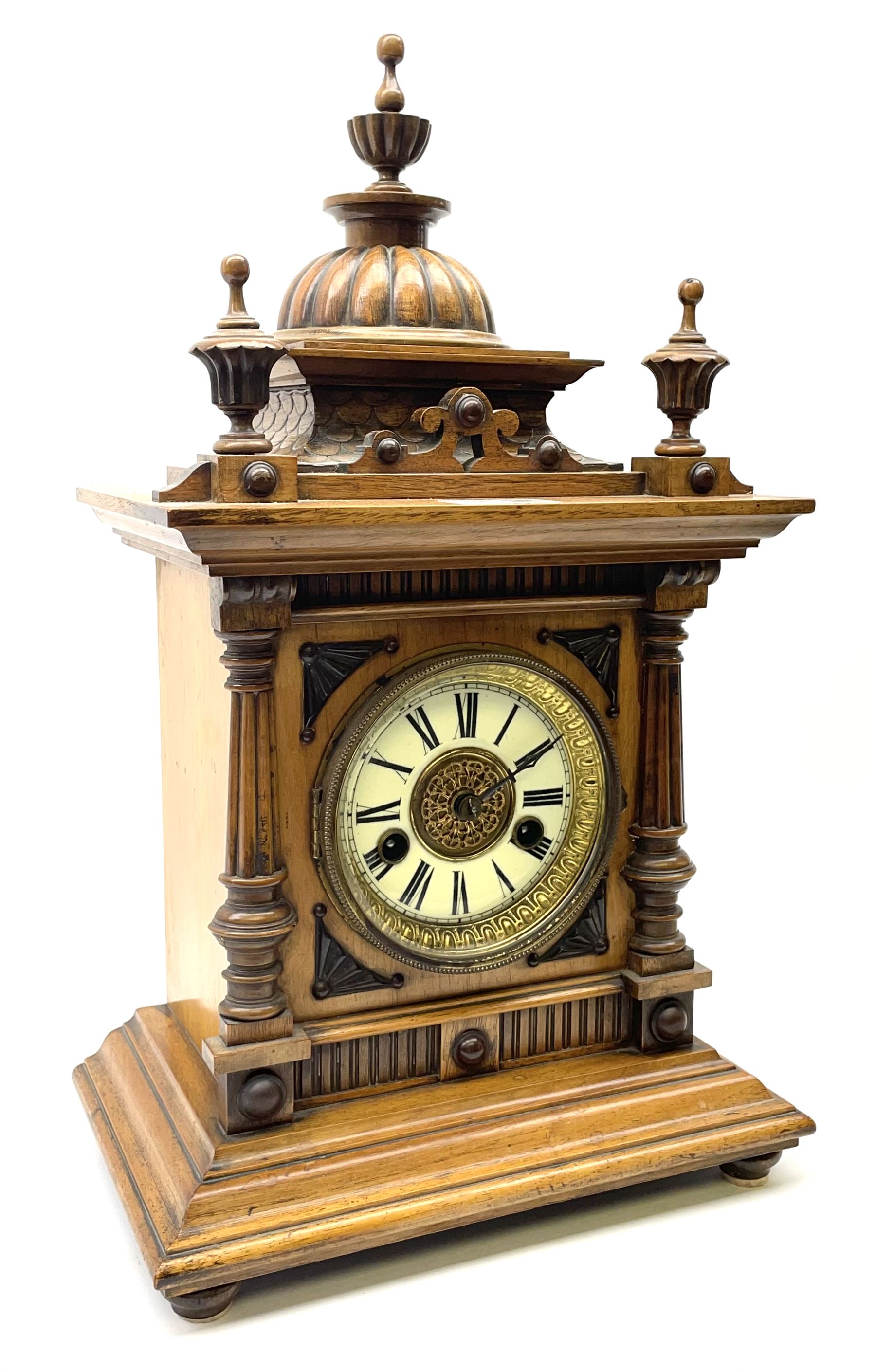 Late 19th century walnut cased  'Greenwich Clock' by W.E. Watts of Nottingham, No.13731, twin train movement striking the hours on coil