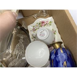 Small Royal Doulton vase, Colclough tea wares and other ceramics and collectables, in two boxes 