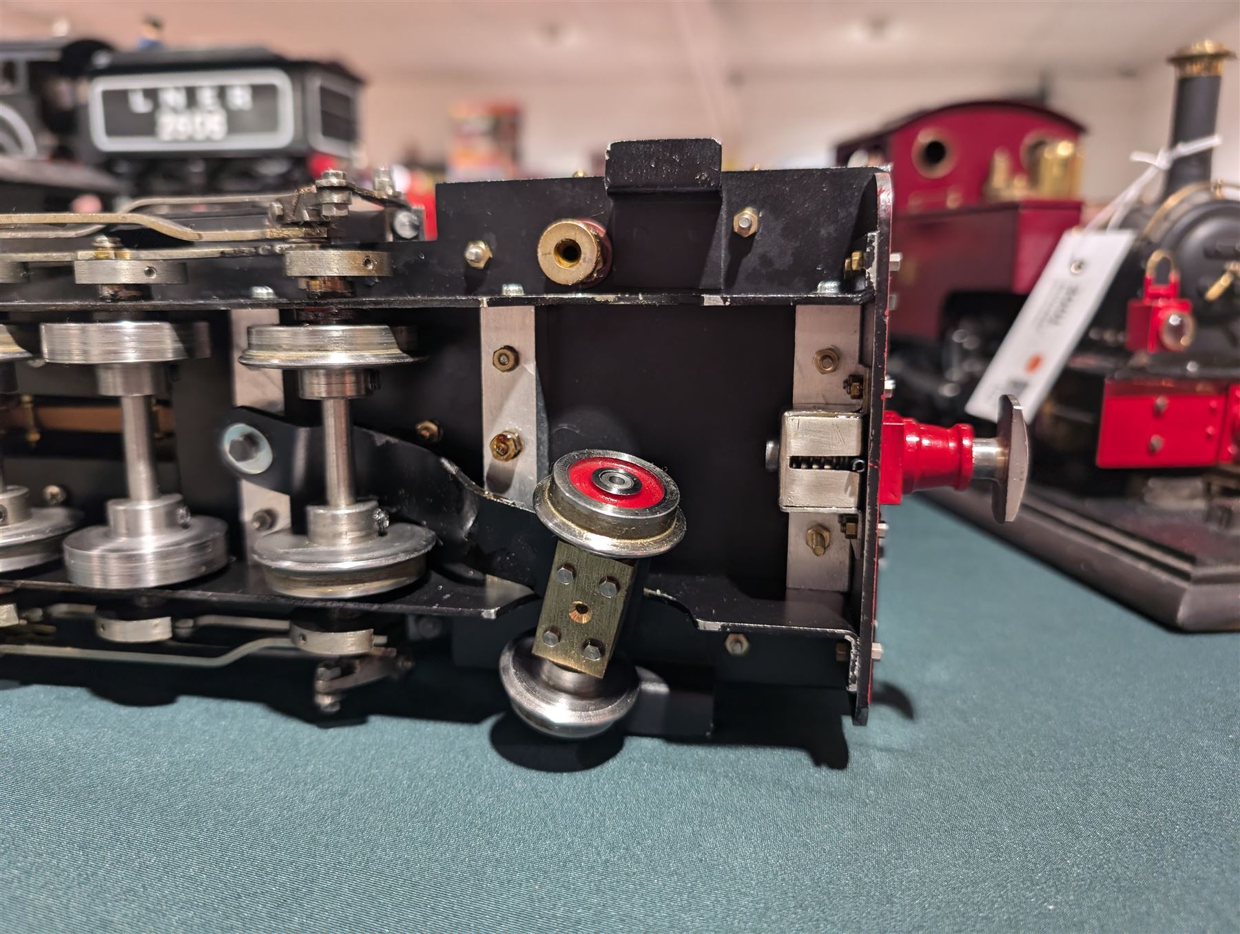 Roundhouse Gauge 1 live steam 0-6-2 tank locomotive, with two serial numbers Roundhouse 200308C and Roundhouse 270308F, in black livery 