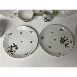 Herend of Hungary Rothschild bird pattern, part tea service, comprising two large teacups and saucers, two teacups and three saucers, milk jug, sugar bowl, five dessert plates and two side plates (18)