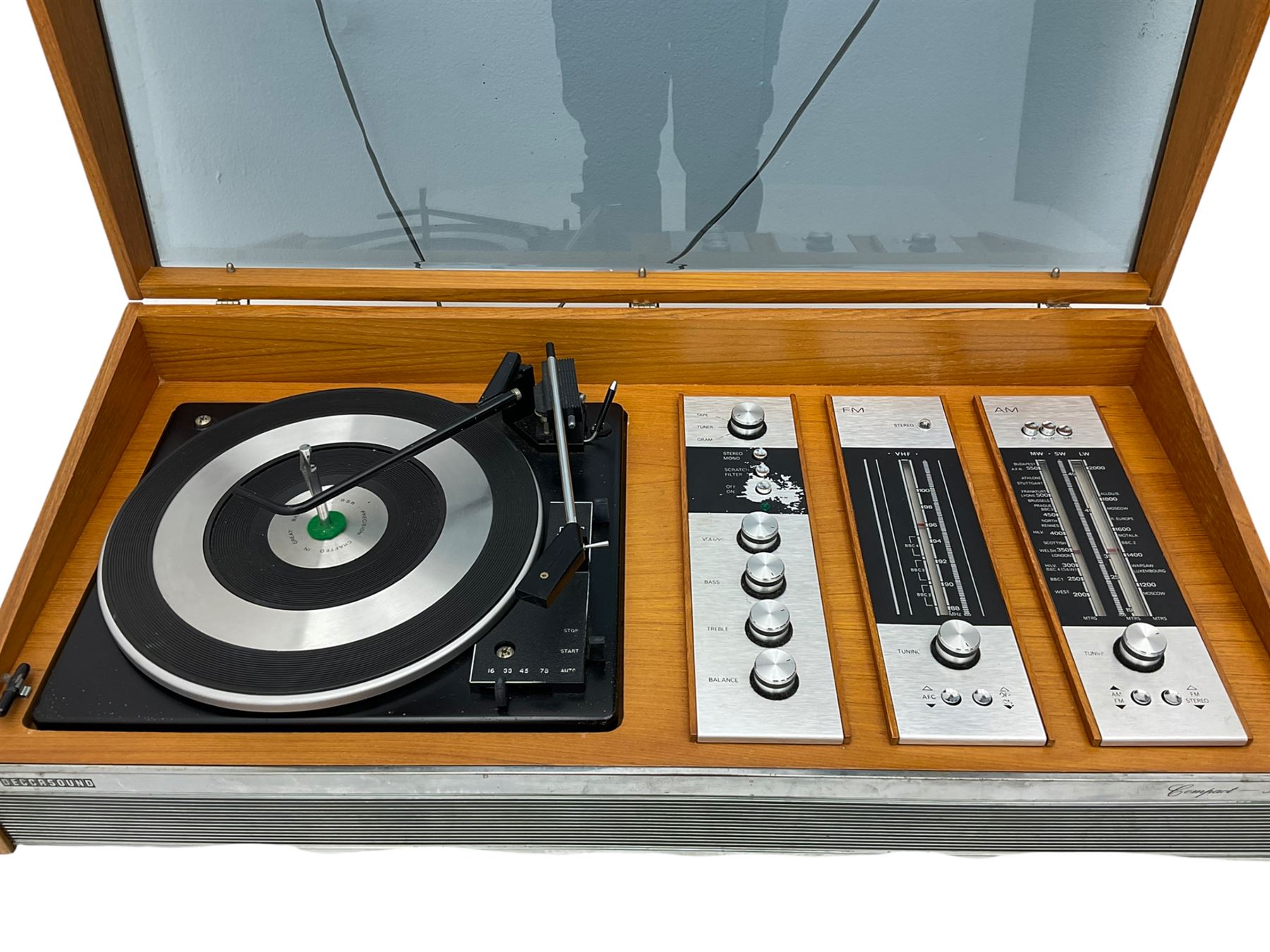 Deccasound - Vintage radiogram with speakers