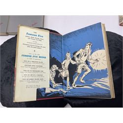 Enid Blyton; Famous five twenty volumes, including seventeen first editions