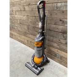 Dyson DC-25 vacuum cleaner