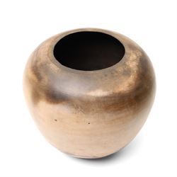 Chris Jenkins (British 1933-2022): studio pottery bowl, D22cm; together with further examples, including a wave design vase by Kyoko Takahashi, and four others variously signed, largest H28cm (6)