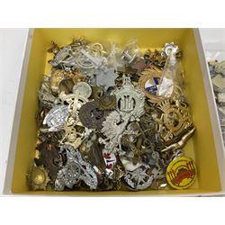 Large collection of military and other metal badges and buttons etc including cap badges, rank pips, uniform buttons, royalty commemorative, British Legion, ARP, Russian, French, Royal Navy etc