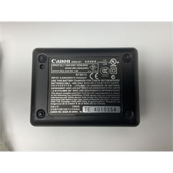 Canon EOS Digital Rebel camera body, serial no. 1960505067, with 'Canon Zoon EF-S 18-55mm 1:3.5-5.6 II' lens, in original box 