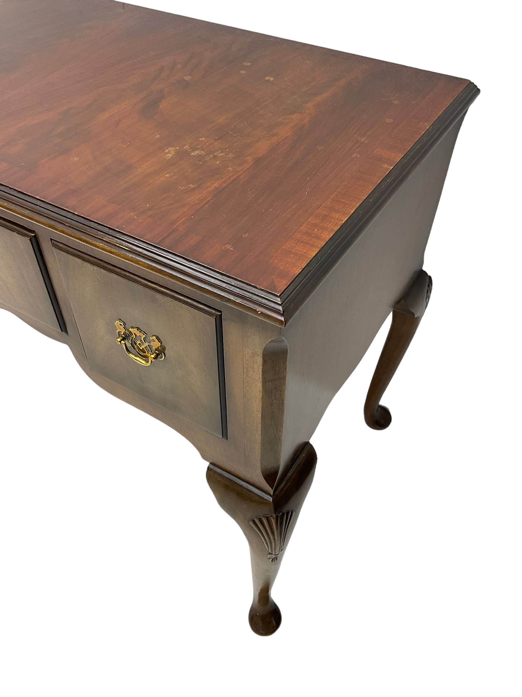George III design mahogany low boy, rectangular top fitted with three drawers, raised on cabriole supports with shell moulding, with pad feet