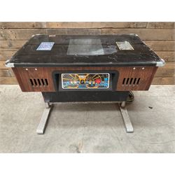 Taito Space Invaders arcade game table