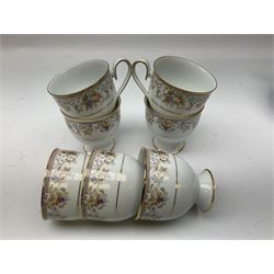 Noritake Ireland tea and dinner wears, comprising of teapot, milk jug, covered sucrier, seven teacups and saucers, seven dessert plates, six dinner plates, seven side plates, five bowls two serving dishes, one lidded tureen and a gravy boat and dish