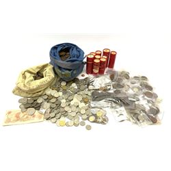 Mostly Great British coins including Queen Victoria 'Bun Head' pennies, quantity of mixed pre-decimal pennies and half pennies, Queen Elizabeth II sixpence coins, etc