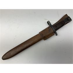 WW1 American Remington P14 rifle bayonet Model 1913, the 43cm fullered steel blade dated 5 17; in metal mounted leather scabbard L57cm overall; and WW1 Canadian Ross Rifle Co.1907 Model Mk.II bayonet, dated 2/17; in leather scabbard with frog (2)