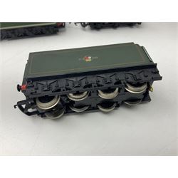 Hornby '00' gauge - Class A1/A3 4-6-2 locomotive 'Flying Scotsman' No.4472; Class A4 4-6-2 locomotive 'Mallard' No.60022; and Class B12 4-6-0 locomotive No.8544; all with tenders; and Lima Class 33 diesel locomotive 'Earl Mountbatten of Burma' No.33027; all unboxed (4)