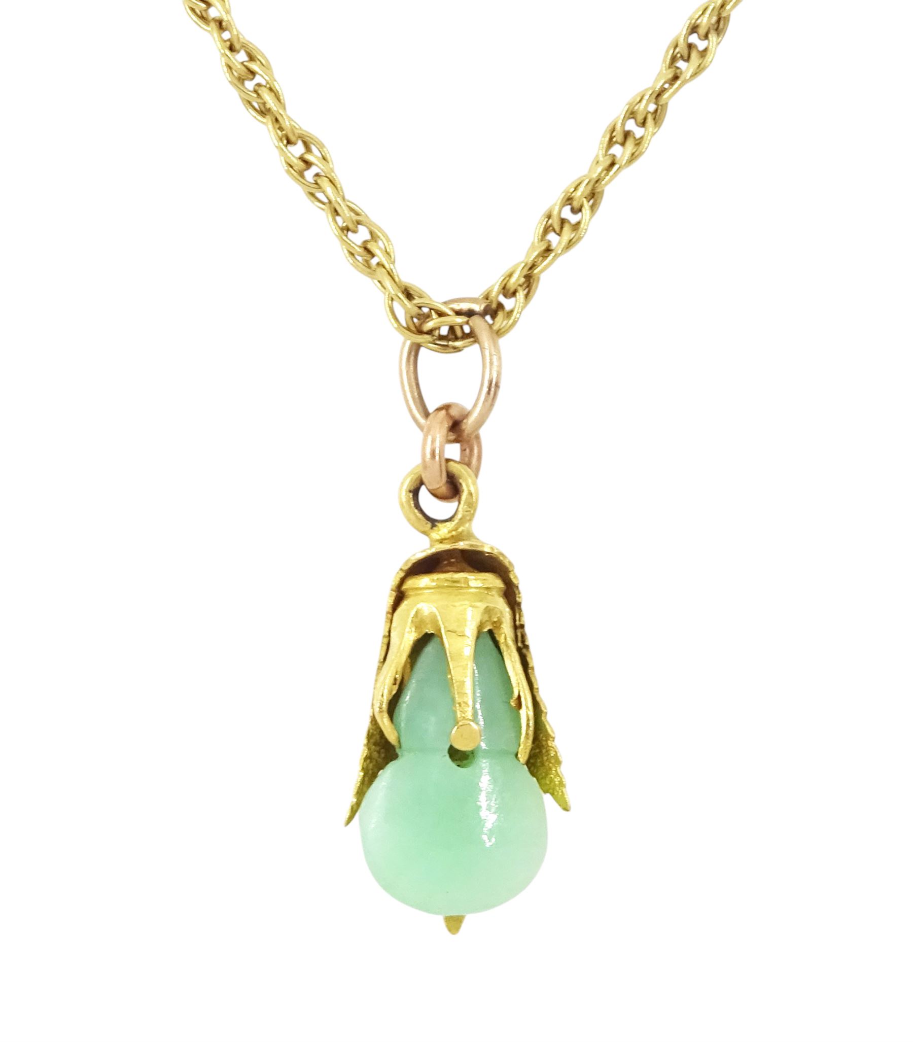 Early 20th century Chinese Export 20ct gold jade gourd form pendant, stamped KL, possibly Kam Lung, on a later 9ct gold rope chain necklace