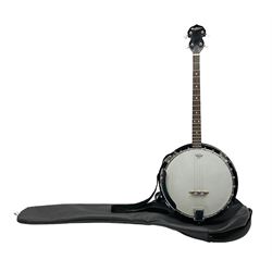 Countryman four-string tenor banjo L88cm; in soft carrying case