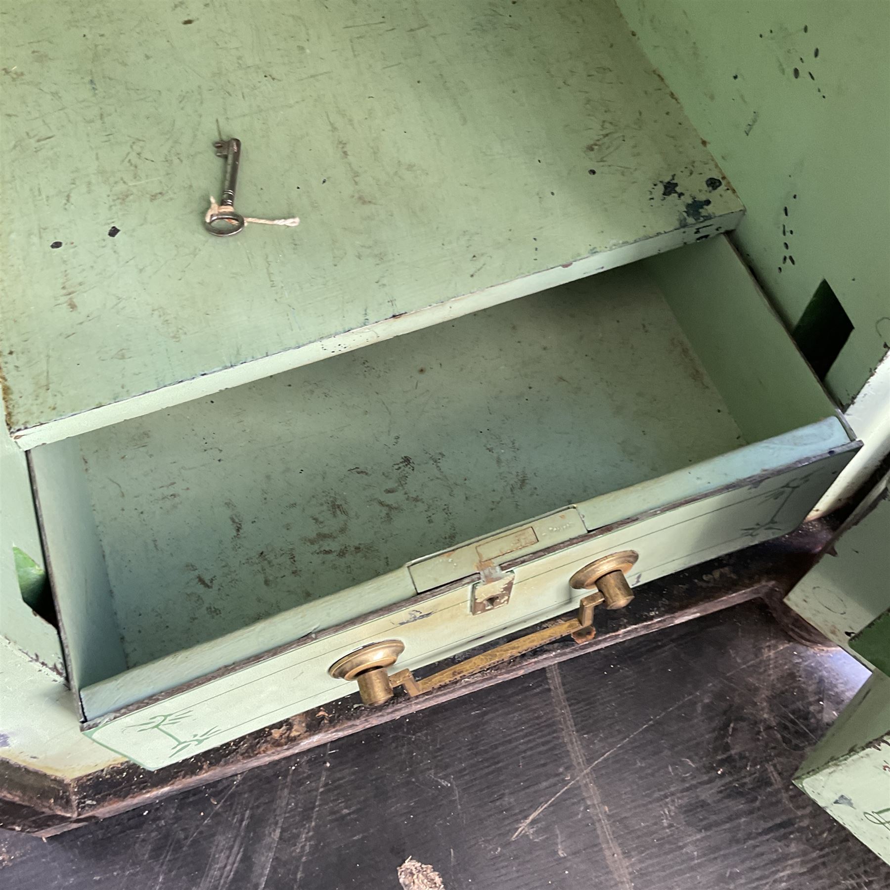 Lumby Son & Wood Victorian cast iron safe, with key and internal drawer with key - THIS LOT IS TO BE COLLECTED BY APPOINTMENT FROM DUGGLEBY STORAGE, GREAT HILL, EASTFIELD, SCARBOROUGH, YO11 3TX