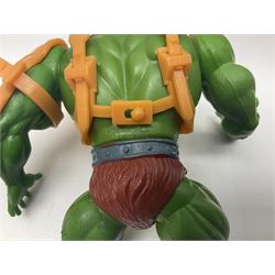 Group of 1980s Masters of the Universe figures to include He-Man, Skeletor, Stridor and Battle Cat, with collection of accessories 