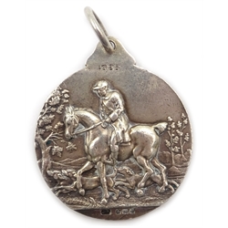  Silver medal 'Light Horse Breeding Society - Hunters' Improvement' 1928, raised hunting and pastoral paddock scenes front and back by Joseph Moore Birmingham 1927 42gm  