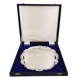 Modern silver salver, of typical form, with pie crust rim and presentation engraving to centre, D30.5cm, hallmarked Camelot Silverware Ltd, Sheffield 1994, cased 