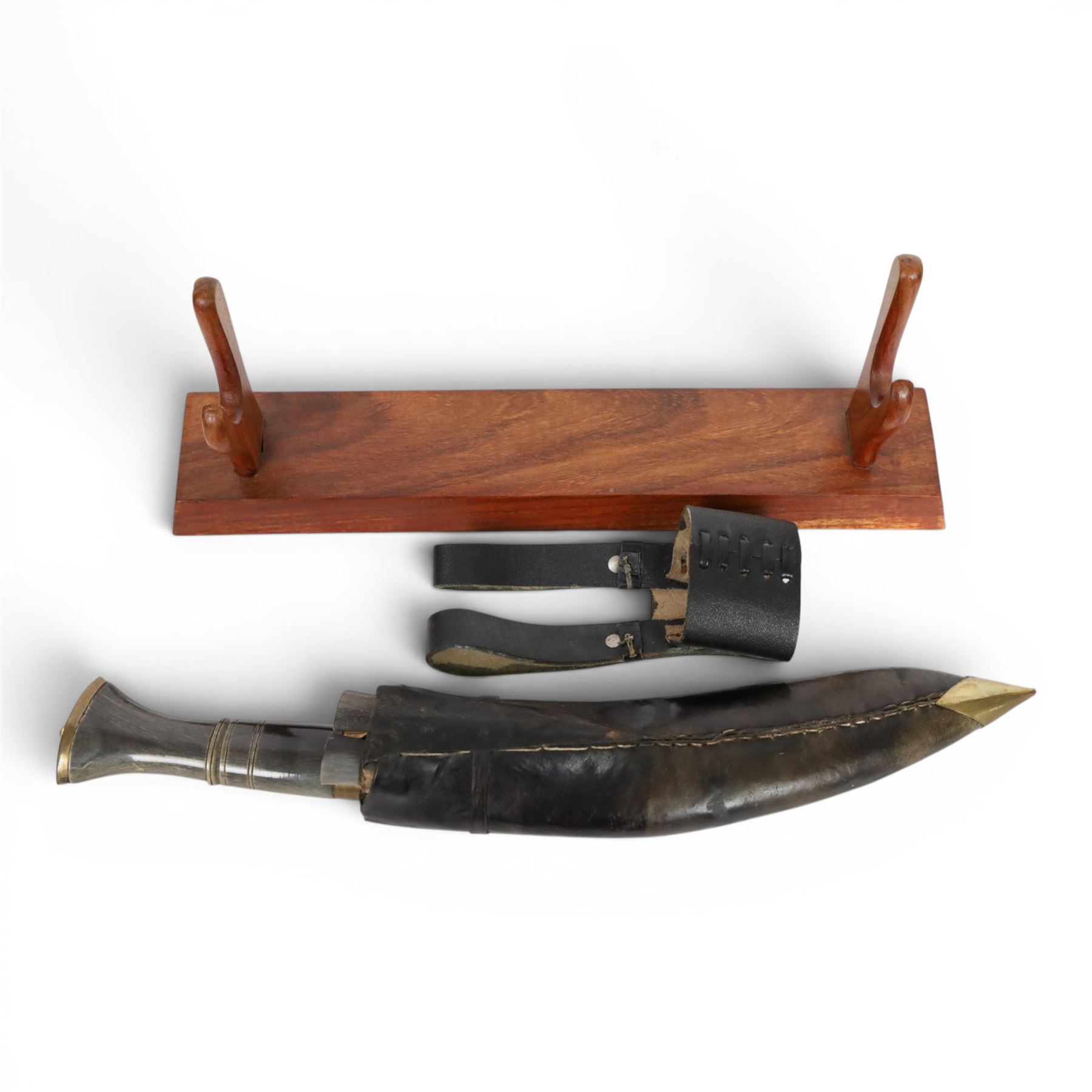  Early 20th century Nepalese kukri knife with leather scabbard, L41cm