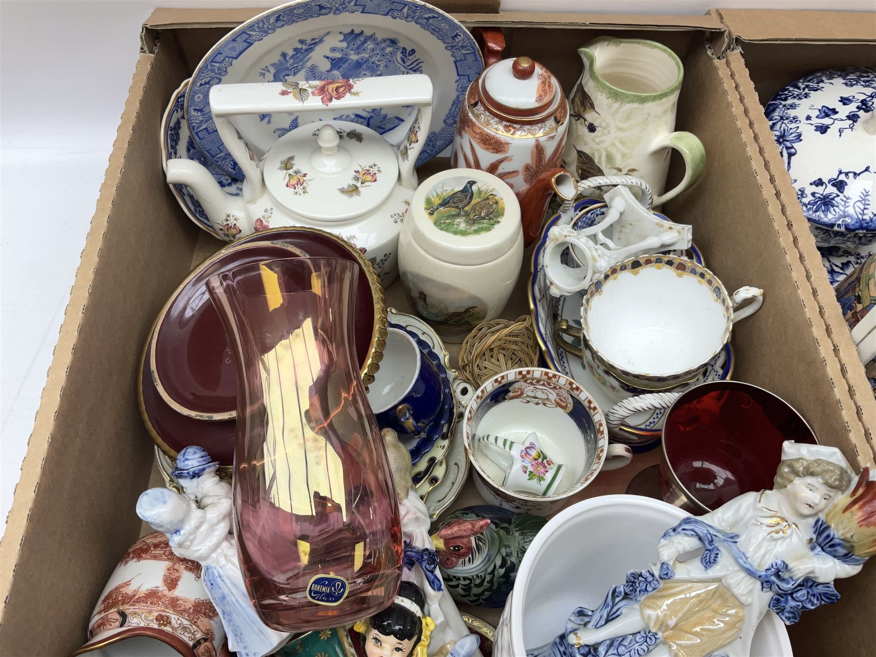 Large quantity of ceramics to include Royal Grafton Indian Tree pattern part tea and dinner service,
Bing & Grondahl bell, Aynsley Gold Orchard, Royal Worcester, Imari style, blue and white vases and plates, Staffordshire style dog, tea wares, boxed The Leonardo Collection 40th anniversary teacups and saucers  set etc