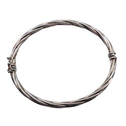 Silver twist design hinged bangle, stamped 925 