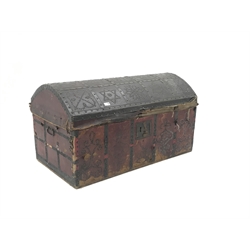  19th century travelling trunk, hinged studded lid, lined interior, W106cm, H57cm, D58cm  