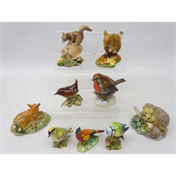  Four Beswick birds, Jacobs limited edition ceramic model of a Robin and four Maruri ceramic animal models (9)  