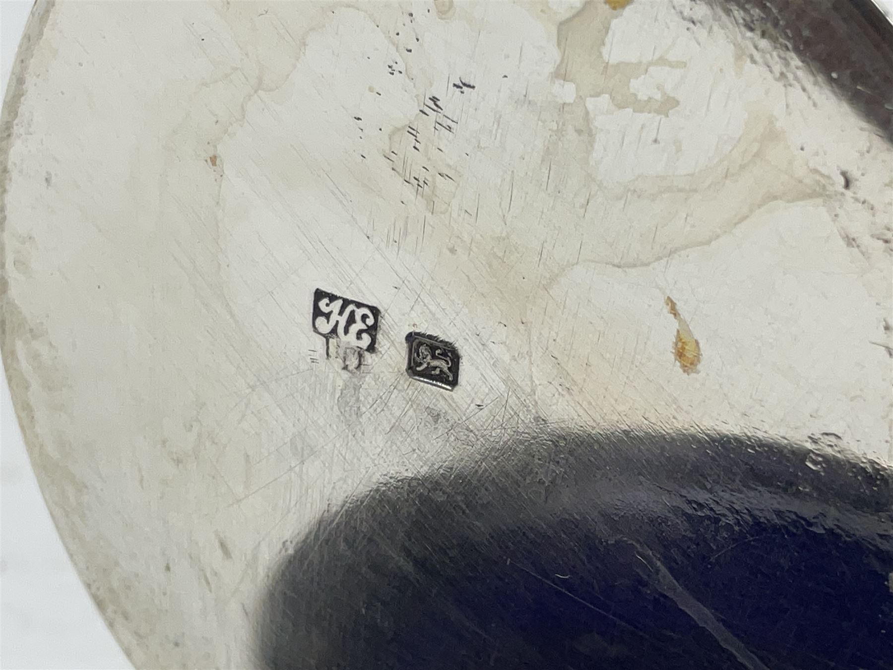 Early 20th century silver mustard pot and cover, with blue glass liner, hallmarked Hawksworth, Eyre & Co Ltd, Sheffield 1911, approximate silver weight 59.4 grams