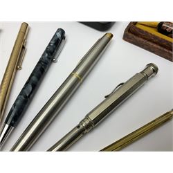 Collection of gold plated and silver plated propelling pencils/pens, including Fyne Point example, together with Waterman and Stephen's fountain pens and two Parker ballpoint pens