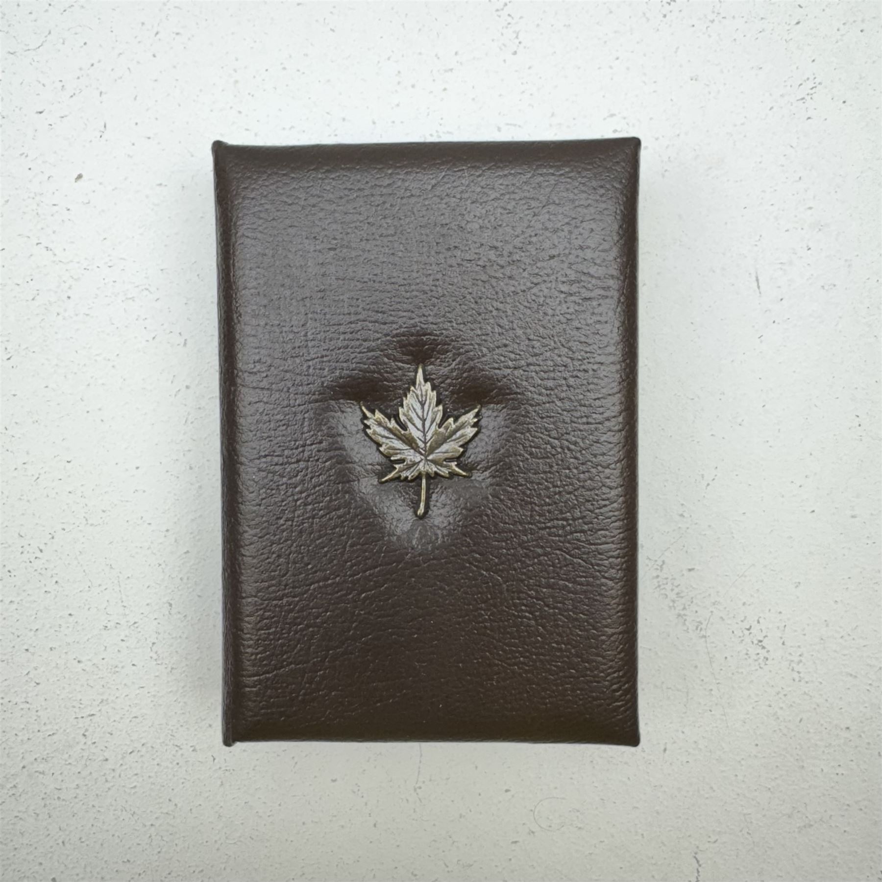 Royal Canadian Mint 1996 gold proof one-hundred dollars quarter troy ounce of fine gold coin, cased with certificate