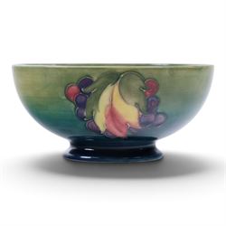 Moorcroft bowl, in Leaf and Berry pattern, with painted and impressed marks beneath, H7cm, D16cm