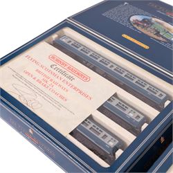 Two Hornby 00 gauge 'Flying Scotsman' limited presentation edition locomotive and tender boxsets, together with an unboxed Hornby 00 gauge steam locomotive and tender no. 44313