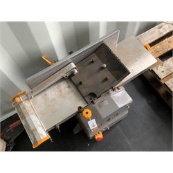 Titan TTB579PLN 1500W jointer planer - THIS LOT IS TO BE COLLECTED BY APPOINTMENT FROM DUGGLEBY STORAGE, GREAT HILL, EASTFIELD, SCARBOROUGH, YO11 3TX